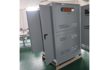 三相交流電穩壓器